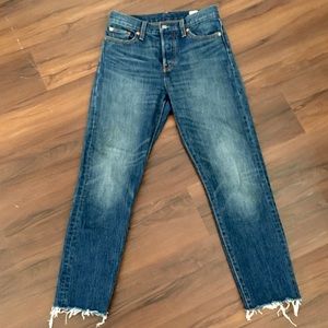Levi’s Premium Wedgie Icon Fit Ankle Jeans